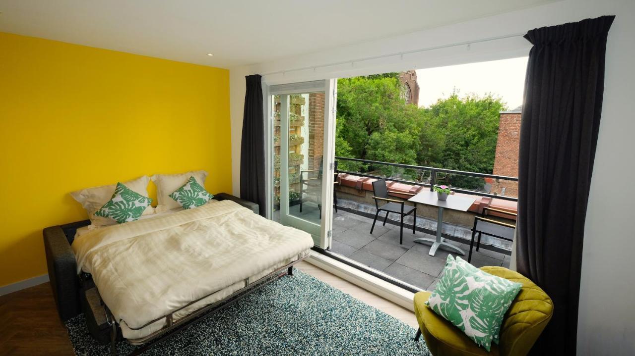 Апартаменты Sunny 45M2 Penthouse With Balcony And Terrace - R65C Эйндховен Экстерьер фото